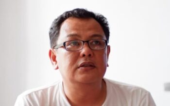 Akademisi Kajian Da'wah, Media dan Politik Abdullah Khusairi
