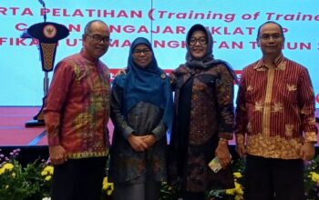 Rektor UIN Bukittinggi Masuk Jaringan Pengajar Ideologi Pancasila