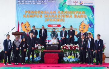 UNISS Batang Siapkan Mahasiswa Baru Jadi Insan Unggul Berdaya Saing Global