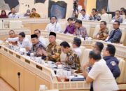 Nusron Dorong Penyusunan UU Administrasi Pertanahan untuk Atasi Tumpang Tindih Lahan