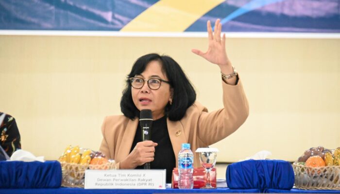 Komisi X Minta Sekolah Perkuat Pendidikan Karakter Usai Ledakan di SMAN 72