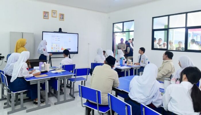 140 Sekolah di Pegunungan Termasuk Prioritas Program Digitalisasi Pembelajaran