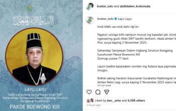 Tangkapan layar layu-layu atau pengumuman duka Sri Susuhunan Paku Buwana XIII meninggal dunia di akun @kraton_solo di Instagram.