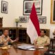 Presiden Prabowo menggelar pertemuan dengan Wakil Ketua DPR Sufmi Dasco Ahmad di Istana Merdeka, Jakarta. (Foto: Dok. BPMI Setpres/Istimewa)