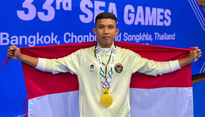 Kado Natal untuk Keluarga, Atlet Kickboxing Riyan Jefri Persembahkan Emas SEA Games 2025 Thailand