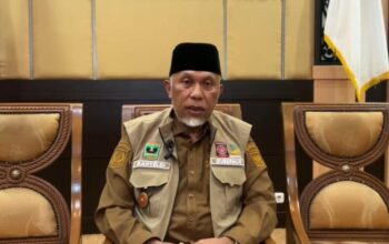 Gubernur Sumbar Mahyeldi Ansharullah meemperpanjang masa tanggap darurat bencana selama 14 hari ke depan. (Foto: Dok. Pemprov Sumbar/Biro Adpim Sumbar)