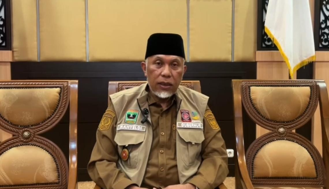 Gubernur Sumbar Mahyeldi Ansharullah meemperpanjang masa tanggap darurat bencana selama 14 hari ke depan. (Foto: Dok. Pemprov Sumbar/Biro Adpim Sumbar)