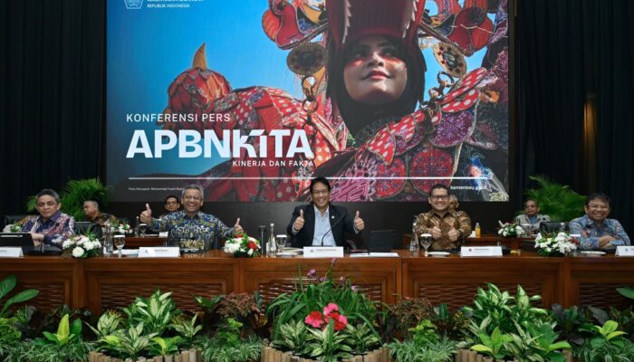 Menkeu Purbaya Yudhi Sadewa saat menggelar konferensi pers APBN Kita di Jakarta, Kamis (18/12/2025). (Foto: Dok. Kemenkeu/Biro KLI-Leonardus Oscar H.C.)