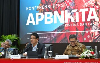 Menkeu Purbaya Yudhi Sadewa saat menggelar konferensi pers APBN Kita di Jakarta, Kamis (18/12/2025). (Foto: Dok. Kemenkeu/Biro KLI-Leonardus Oscar H.C.)