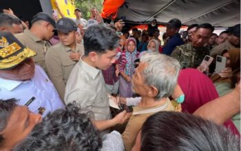 Wapres Gibran Rakabuming Raka di Lokasi Pengungsian di Tapanuli Selatan, Sumut. (Foto: Dok. BPMI Setwapres)