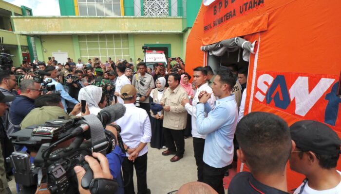 Cek Pengungsi Banjir di Langkat Sumut, Presiden Prabowo: Kami Tidak Akan Meninggalkanmu