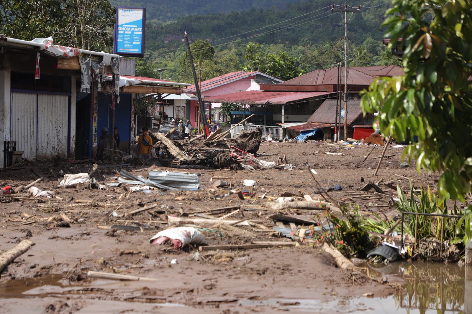 Dampak kerusakan akibat banjir bandang di Kecamatan Malalak, Kabupaten Agam, Sumatera Barat, Minggu (30/11/2024). (Foto: Dok. Humas BNPB)