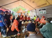 Koordinasi proses pencarian korban longsor di Kabupaten Bandung Barat, Jawa Barat. (Foto: Dok. BNPB)