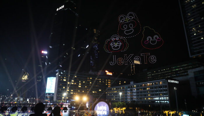 Kemeriahan Perayaan Malam Tahun Baru 2026 di Kawasan Bundaran Hotel Indonesia, Jalan M.H. Thamrin, Jakarta Pusat. (Sumber Foto: beritajakarta.id)