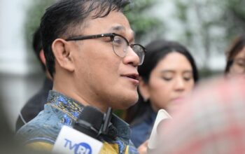 Budiman Sudjatmiko Ungkap Presiden Tekankan Integrasi Program Strategis Percepat Pengentasan Kemiskinan