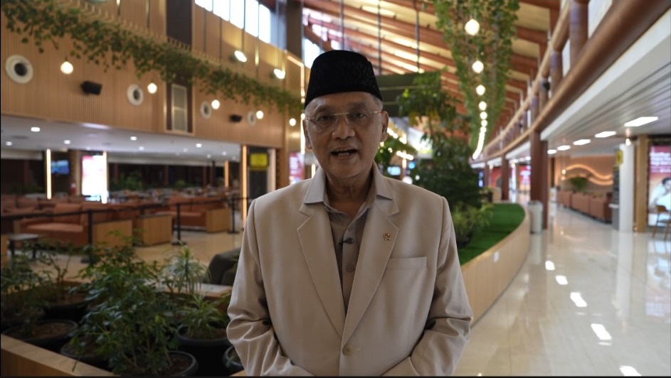 Menteri Haji dan Umrah Moch. Irfan Yusuf bertolak ke Arab Saudi pada Kamis, 12 Februari 2026. (Sumber Foto: haji.go.id)