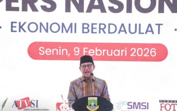 Menko PM Muhaimin Iskandar menghadiri puncak peringatan Hari Pers Nasional (HPN) 2026 di Kawasan Pusat Pemerintahan Provinsi Banten (KP3B), Curug, Kota Serang, Banten, Senin (9/2/2026). (Foto: Dok. Humas Kemenko PM)