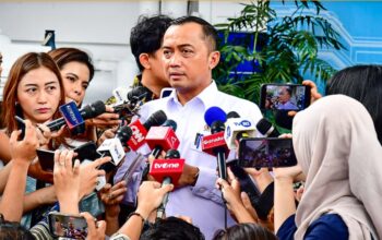 Mensesneg Prasetyo Hadi menyampaikan keterangan pers di Istana Kepresidenan, Jakarta, pada Senin, 9 Februari 2026. (Foto: Dok. BPMI Setpres)