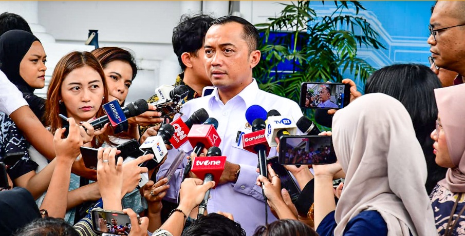 Mensesneg Prasetyo Hadi menyampaikan keterangan pers di Istana Kepresidenan, Jakarta, pada Senin, 9 Februari 2026. (Foto: Dok. BPMI Setpres)