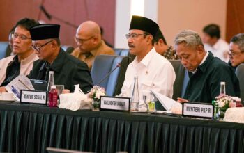 Mensos Saifullah Yusuf saat Rapat Koordinasi Satgas Percepatan Pemulihan Pasca-Bencana Banjir Sumatera di Kompleks Parlemen, Senayan, Jakarta, Rabu, 18 Februari 2026. (Foto: Dok. Humas Kemensos)