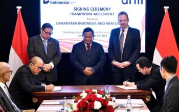 Presiden Prabowo menyaksikan penandatanganan perjanjian kerangka kerja antara BPI Danantara dan Arm Limited di London, Inggris, pada Senin, 23 Februari 2026. (Foto: Dok. BPMI Setpres)