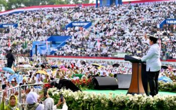 Presiden Prabowo menyampaikan sambutan pada Mujahadah Kubro Satu Abad NU di Stadion Gajayana, Kota Malang, Jawa Timur, pada Minggu, 8 Februari 2026. (Foto: Dok. BPMI Setpres/Cahyo)
