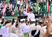 Presiden Prabowo menghadiri Mujahadah Kubro Satu Abad NU, pada Minggu, 8 Februari 2026, yang digelar di Stadion Gajayana, Kota Malang, Jawa Timur. (Foto: Dok. BPMI Setpres/Rusman)