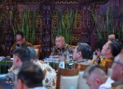 Menhub Dudy Purwagandhi menggelar Rakor Persiapan Penyelenggaraan Angkutan Lebaran 2026 di Jakarta, Selasa, 24 Februari 2026. (Foto: Dok. Kemenhub)