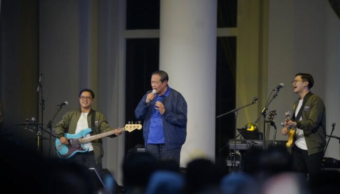 Merawat Warisan Musik Nasional, SBY Gelar Tribute to Koes Plus di Pacitan