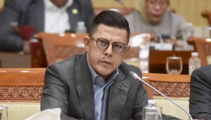 KPK Alihkan Penahanan Yaqut, DPR Ingatkan Risiko Preseden Hukum