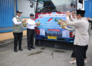 RI Ekspor Perdana 2.280 Ton Beras Premium ke Arab Saudi