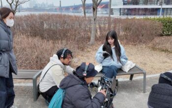 Aktris Sheryl Jesslyn saat menjalani proses syuting film Ada K-Pop dalam koplo di Korea Selatan