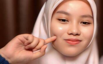 Ketika Jempol Lebih Cepat dari Etika